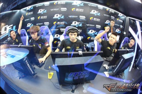 教练组对每 教练组对每