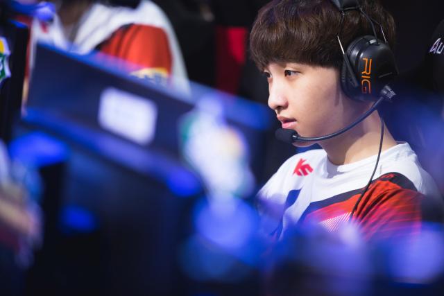 与顶级球员 与顶级球员